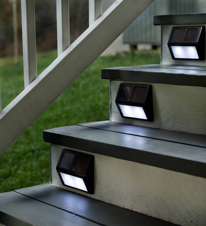 環保太陽能LED梯階照明燈