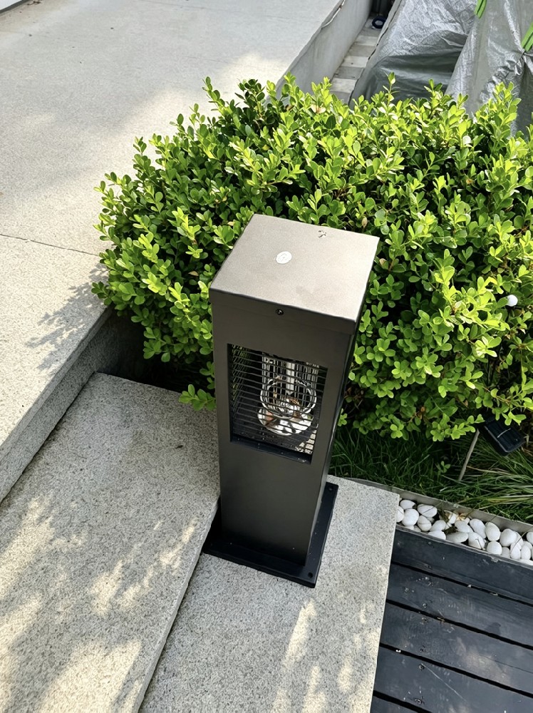 屋苑別墅太陽能滅蚊燈安裝實例